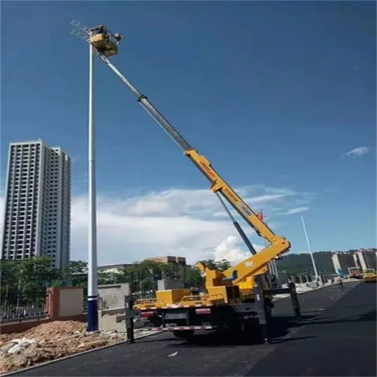 孟村县维修路灯的曲臂升降车出租