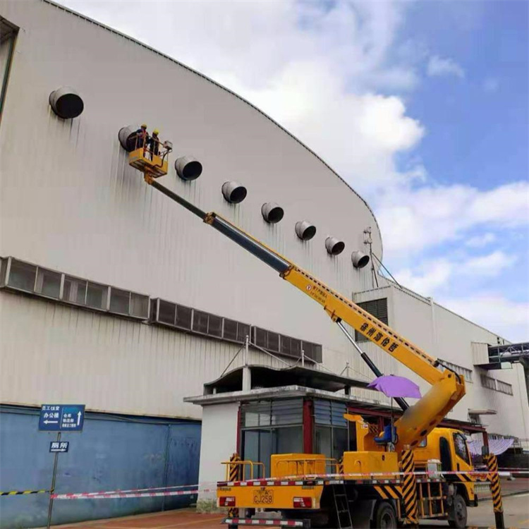 孟村县高空作业车出租服务：专业广告牌安装解决方案