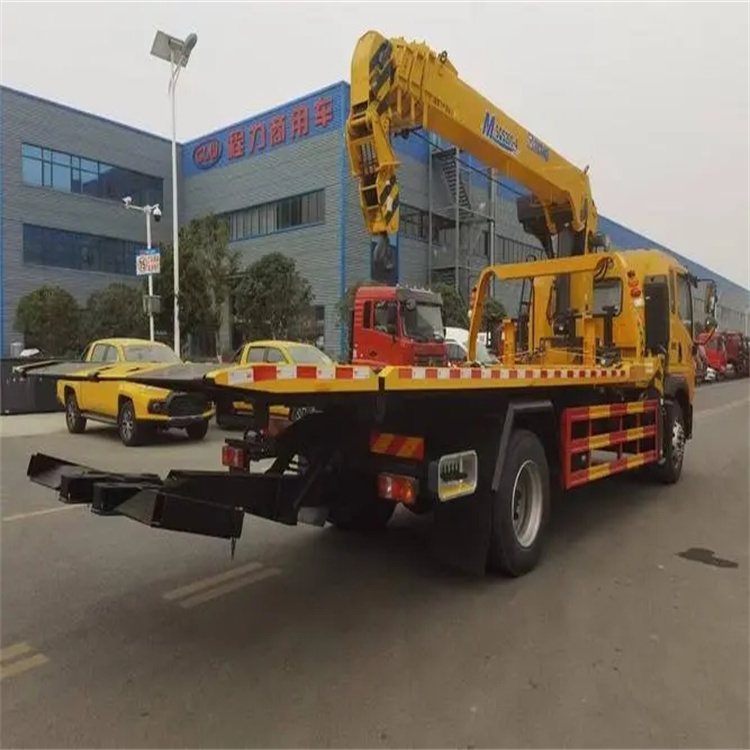 孟村县附近小随车吊出租电话，轻松解决搬运烦恼